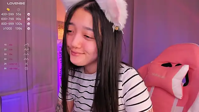 FreyaRaya online show from December 17, 2024, 8:34 am