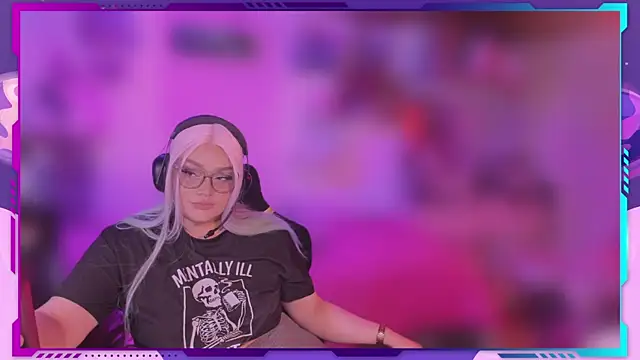 MegariaB online show from April 4, 2026, 4:33 am