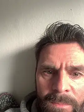 Snapshot of TB1977DK chatting on January 16, 2026, 10:30 am TB1977DK online show from January 16, 2026, 10:30 am