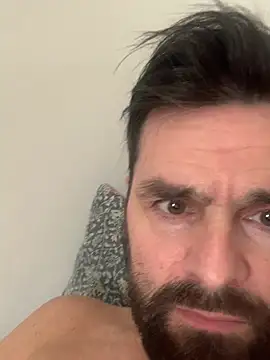 Snapshot of TB1977DK chatting on February 10, 2026, 11:25 am TB1977DK online show from February 10, 2026, 11:25 am