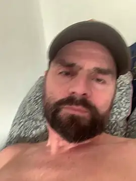 Snapshot of TB1977DK chatting on February 20, 2026, 9:00 am TB1977DK online show from February 20, 2026, 9:00 am