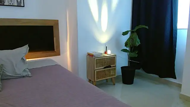 Snapshot of Susi_bell chatting on October 4, 2025, 9:57 pm Susi bell online show from October 4, 2025, 9:57 pm