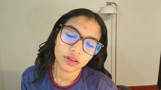 Snapshot of samy_jonnes_ chatting on October 21, 2025, 12:44 am samy jonnes  online show from October 21, 2025, 12:44 am