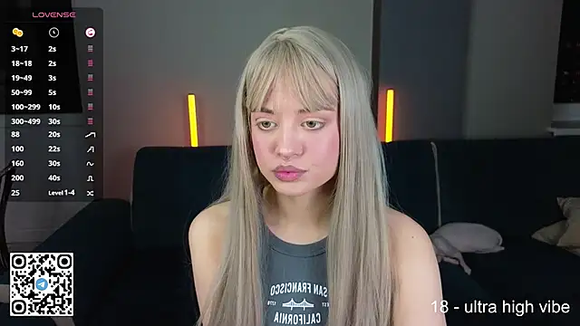 mybunnywendy online show from October 4, 2025, 2:15 pm