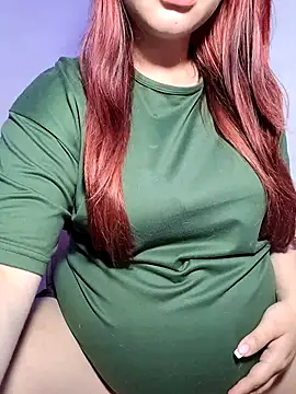 Snapshot of Scarlet_garnet chatting on July 13, 2026, 1:41 am Scarlet garnet online show from July 13, 2026, 1:41 am