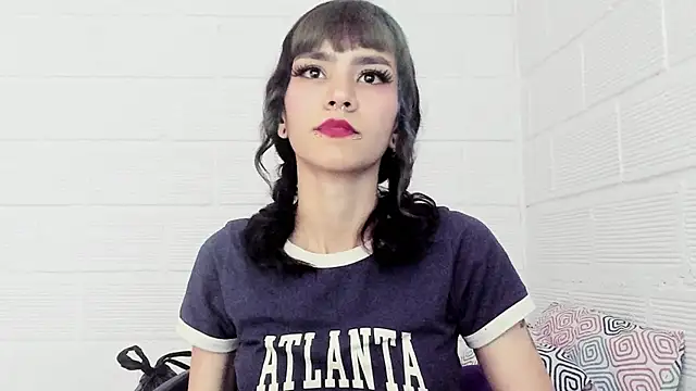 Badxbitch online show from October 16, 2025, 11:17 pm