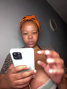 Snapshot of Mandy-101 chatting on February 12, 2026, 4:29 am Mandy-101 online show from February 12, 2026, 4:29 am