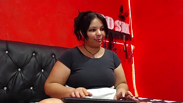 Snapshot of slave_latina7 chatting on December 7, 2024, 1:36 am slave latina7 online show from December 7, 2024, 1:36 am