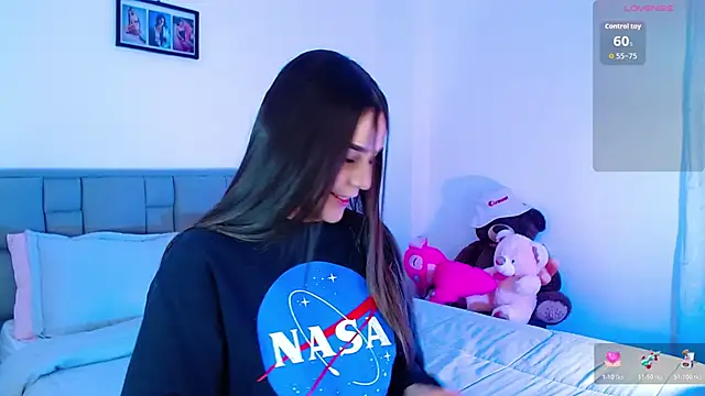 astrid-omega online show from February 5, 2026, 1:54 am