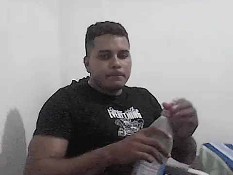 Snapshot of SaucyAffair0 chatting on January 26, 2025, 3:06 am SaucyAffair0 online show from January 26, 2025, 3:06 am