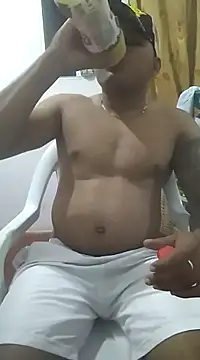 Snapshot of SaucyAffair0 chatting on March 21, 2025, 2:18 am SaucyAffair0 online show from March 21, 2025, 2:18 am