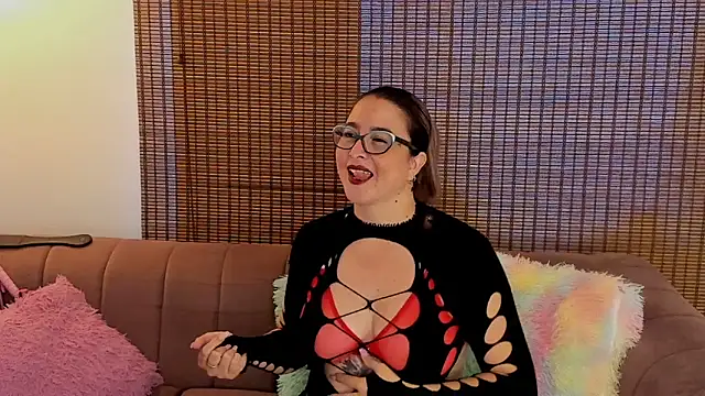 ariana cross online show from March 22, 2026, 1:47 pm