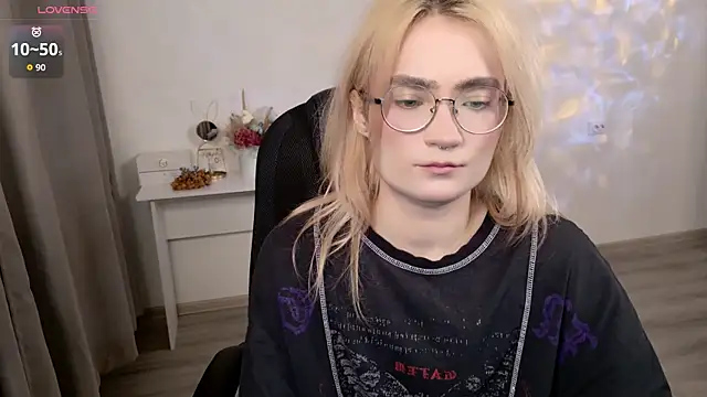 CuteYukiKun online show from April 4, 2026, 1:15 am