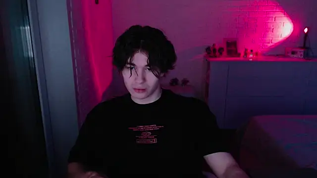 MarkusDean online show from April 23, 2026, 5:26 pm