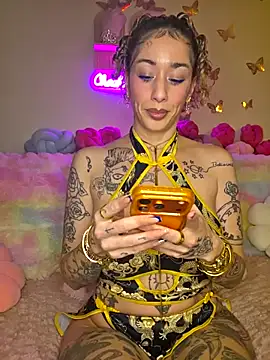 Chachou000 online show from January 6, 2026, 7:17 pm