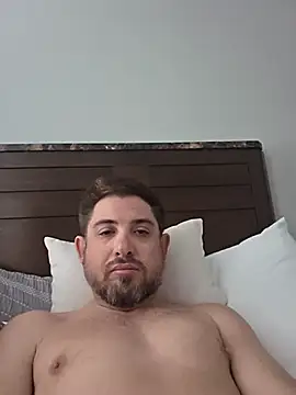 caliguy37 online show from July 4, 2026, 5:08 pm