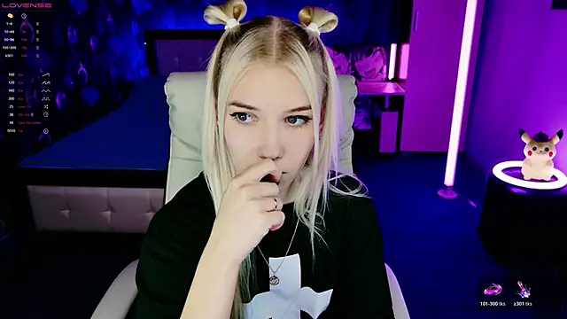 ShhhO O online show from November 2, 2025, 3:58 pm