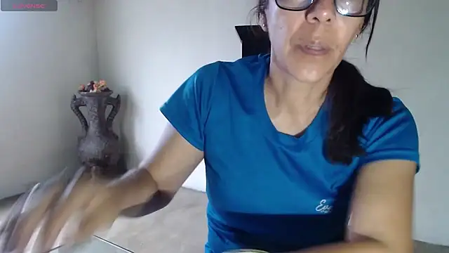Snapshot of horny_paty chatting on July 3, 2026, 11:38 am horny paty online show from July 3, 2026, 11:38 am