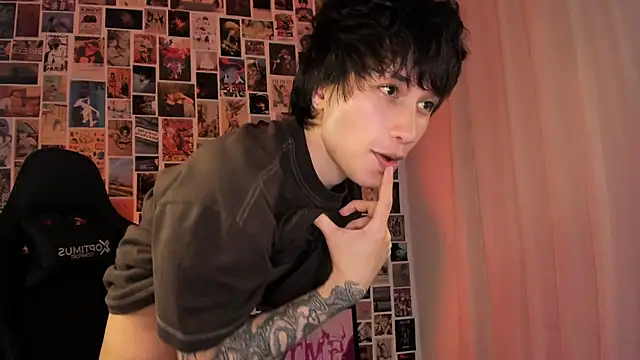 liamelf online show from April 7, 2026, 7:42 am