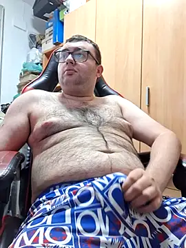 Javier bear online show from May 18, 2026, 1:17 pm
