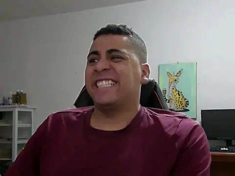 Snapshot of ElferXXX chatting on February 11, 2026, 11:43 pm ElferXXX online show from February 11, 2026, 11:43 pm