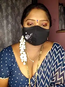 Snapshot of vani-09 chatting on February 24, 2025, 4:58 pm vani-09 online show from February 24, 2025, 4:58 pm