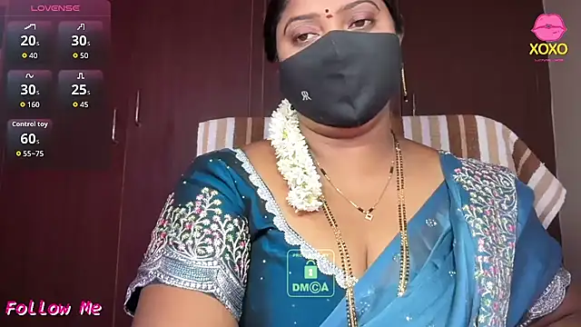 Snapshot of vani-09 chatting on May 7, 2026, 3:12 am vani-09 online show from May 7, 2026, 3:12 am