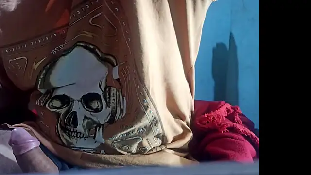 Snapshot of JoelCrza chatting on January 17, 2025, 8:24 am JoelCrza online show from January 17, 2025, 8:24 am