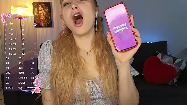 Snapshot of Yoda21 chatting on February 25, 2026, 11:31 am Yoda21 online show from February 25, 2026, 11:31 am