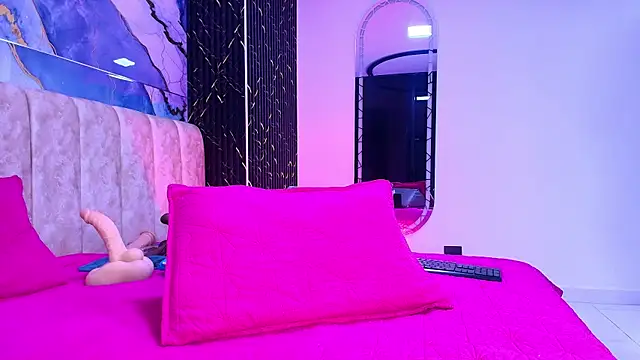 Snapshot of arl_chloee chatting on July 17, 2026, 3:46 am arl chloee online show from July 17, 2026, 3:46 am