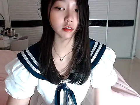 -Lucky Girl online show from March 15, 2025, 3:06 pm