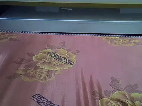 sweet veee online show from November 17, 2025, 5:13 am