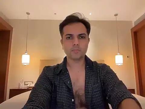 Snapshot of immog727 chatting on December 27, 2024, 6:42 pm immog727 online show from December 27, 2024, 6:42 pm