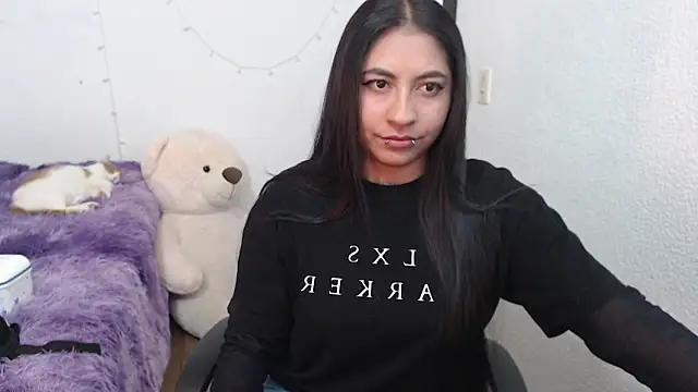 SatansWife online show from June 11, 2026, 4:54 am
