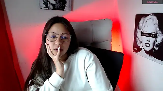 SamanthaRoldaan online show from March 5, 2025, 4:46 pm