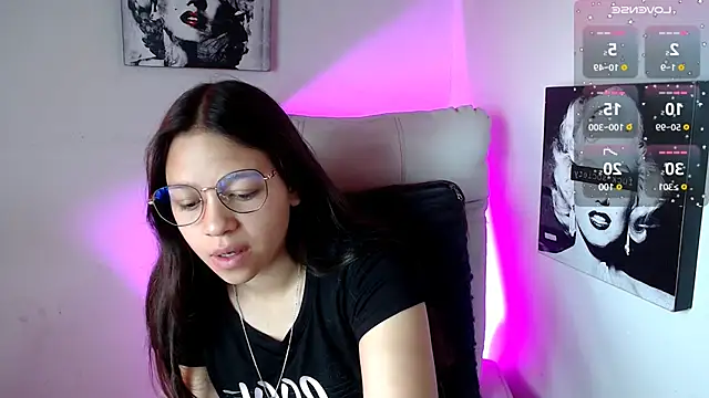 SamanthaRoldaan online show from March 11, 2025, 1:01 pm