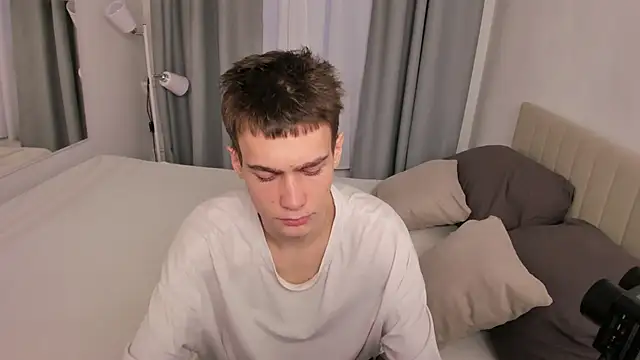 Kevin Kesi online show from November 23, 2025, 11:10 am