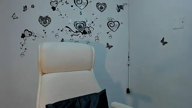 Snapshot of Linisprincehot69 chatting on November 1, 2025, 5:31 am Linisprincehot69 online show from November 1, 2025, 5:31 am