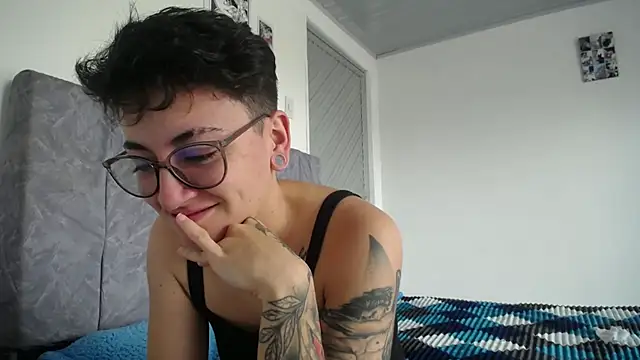 linda 33 online show from March 28, 2026, 4:28 pm