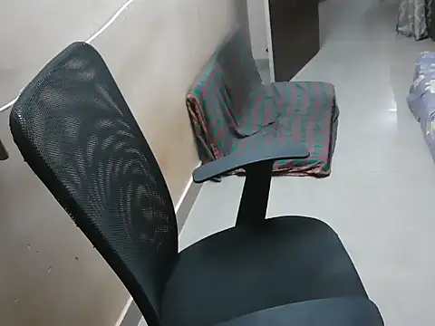 dineshcallboyhyderabad online show from April 24, 2026, 5:59 pm