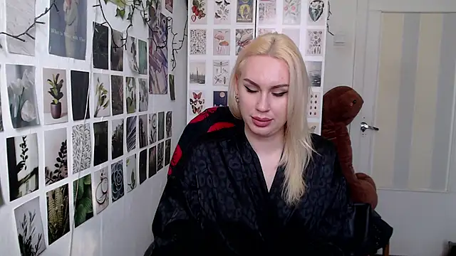 CapriScorpion online show from March 13, 2026, 11:06 am