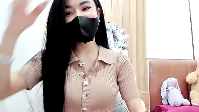 Snapshot of Lita-Julia chatting on September 11, 2025, 11:43 am Lita-Julia online show from September 11, 2025, 11:43 am