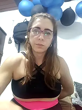 Snapshot of mademonsexy chatting on September 20, 2025, 3:51 am mademonsexy online show from September 20, 2025, 3:51 am
