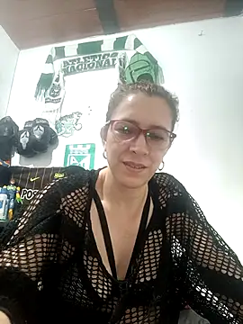 Snapshot of mademonsexy chatting on October 7, 2025, 2:53 am mademonsexy online show from October 7, 2025, 2:53 am
