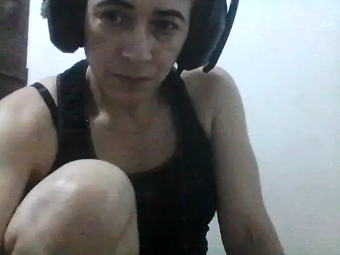 Snapshot of mademonsexy chatting on October 21, 2025, 3:29 am mademonsexy online show from October 21, 2025, 3:29 am