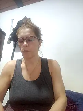 Snapshot of mademonsexy chatting on October 28, 2025, 3:21 am mademonsexy online show from October 28, 2025, 3:21 am