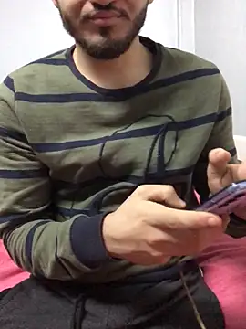 Snapshot of Arabian-B chatting on February 16, 2025, 12:54 pm Arabian-B online show from February 16, 2025, 12:54 pm