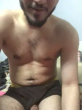 Snapshot of Arabian-B chatting on February 17, 2025, 7:21 pm Arabian-B online show from February 17, 2025, 7:21 pm