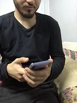 Snapshot of Arabian-B chatting on February 18, 2025, 5:42 pm Arabian-B online show from February 18, 2025, 5:42 pm