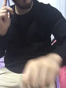 Snapshot of Arabian-B chatting on March 10, 2025, 7:07 pm Arabian-B online show from March 10, 2025, 7:07 pm